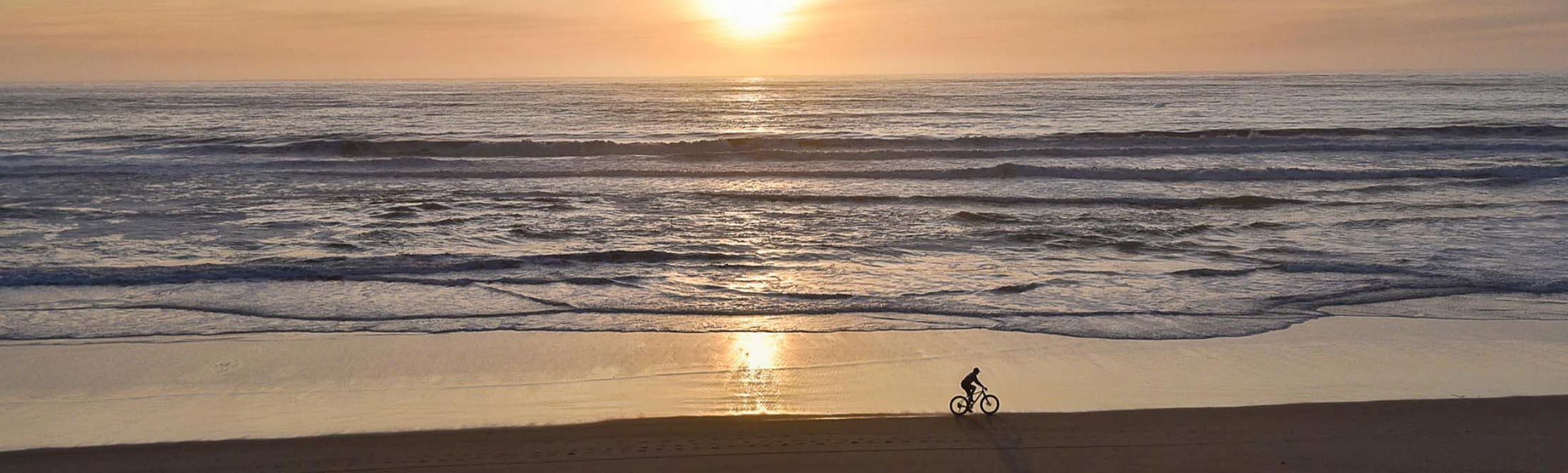La Selva Beach sunset in front of the Sand Dollar Beach community